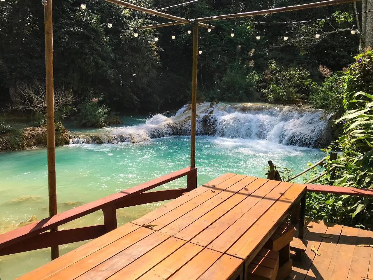 Vanvisa Kuang Si Water Fall Resort